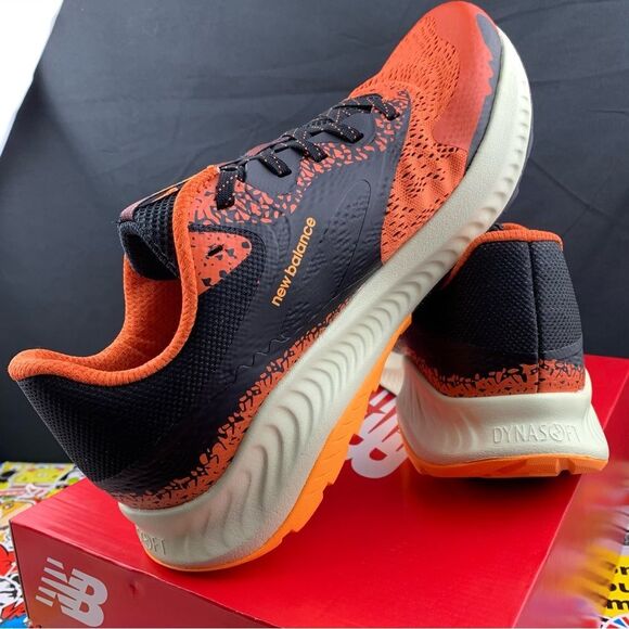 New Balance Dynasoft Nitrel Size 9 / 11 Mens - Picture 10 of 13